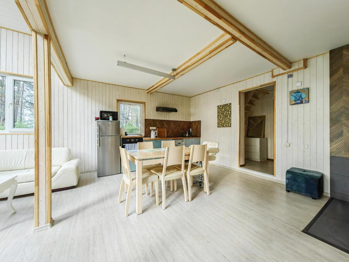 River Bank Vacation Home Jūrkalne Exterior foto