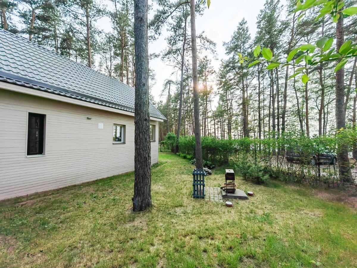 River Bank Vacation Home Jūrkalne Exterior foto