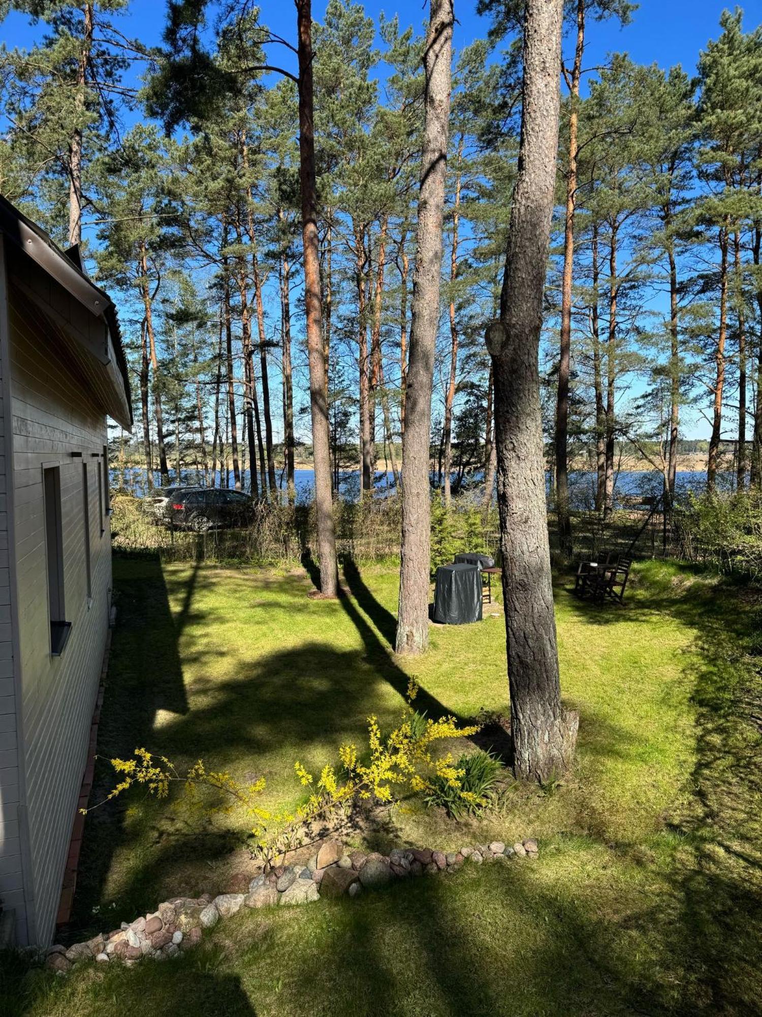 River Bank Vacation Home Jūrkalne Exterior foto