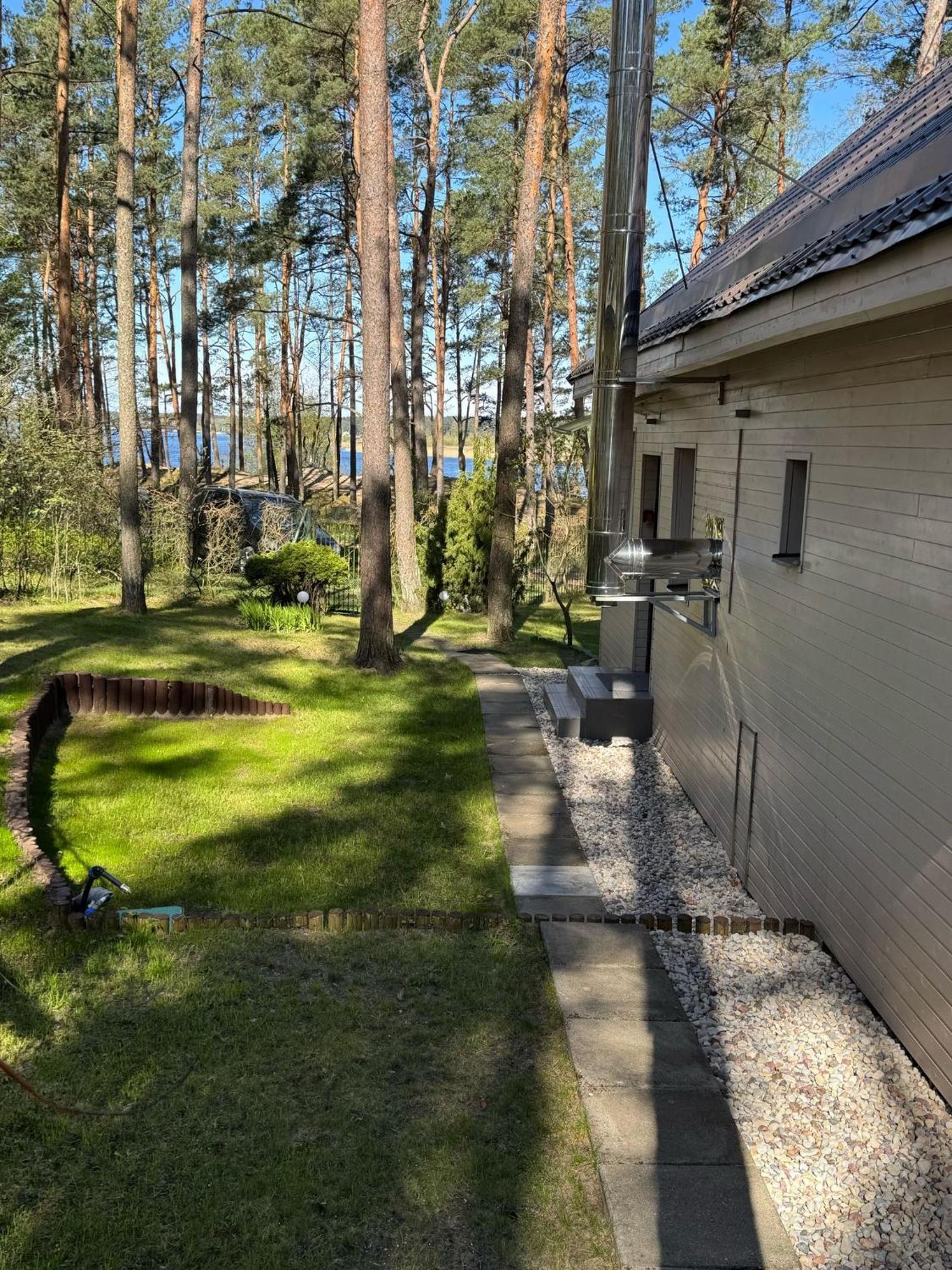 River Bank Vacation Home Jūrkalne Exterior foto
